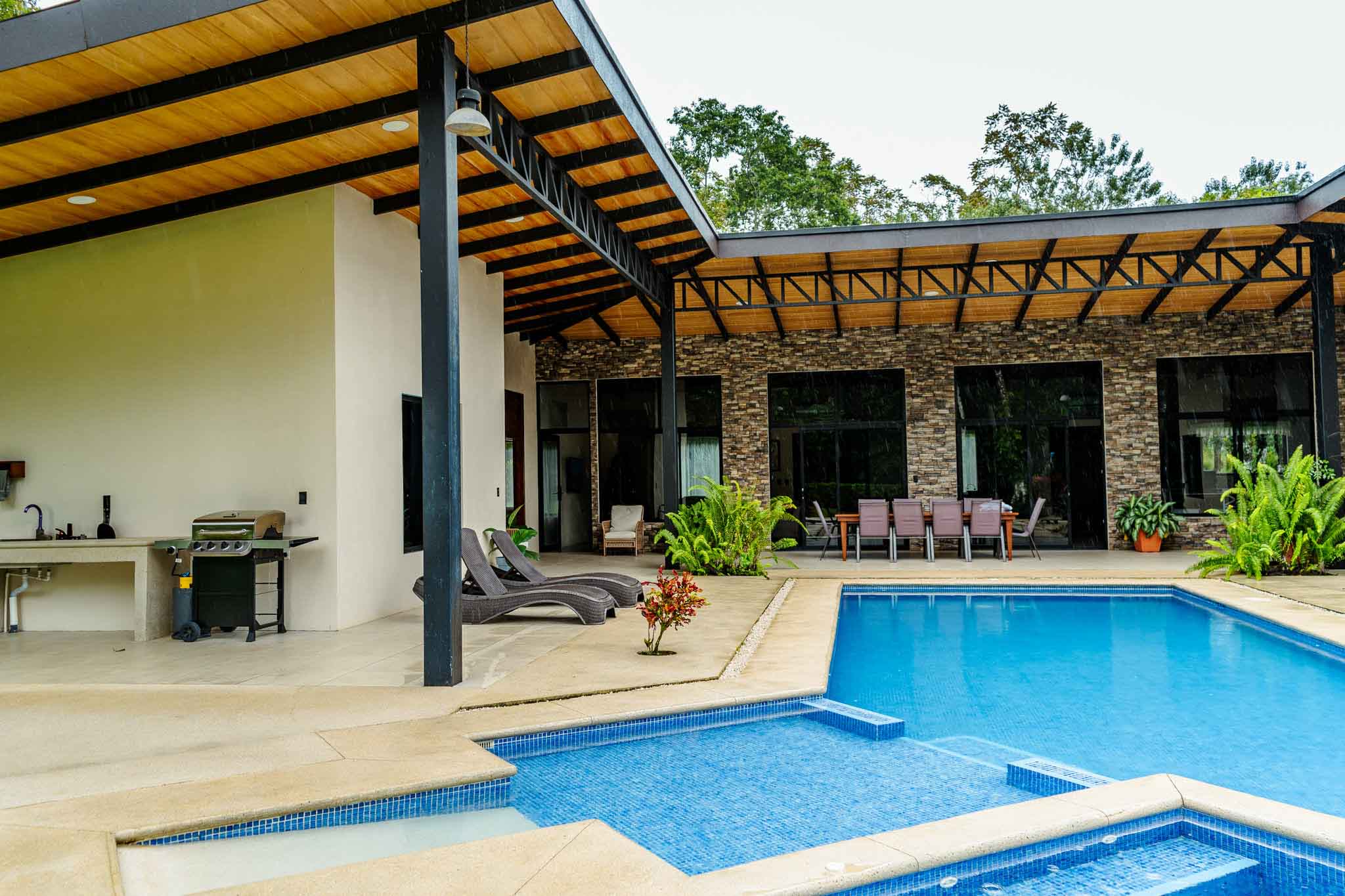Casa Colibrí Coqueta at Casas Colibrí, with views of the Arenal Volcano and modern décor